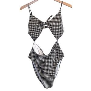 🌈 6/$60, Byrds Of Paradise Swim Suit, Gingham, Size Large, 1 Piece, Black, White